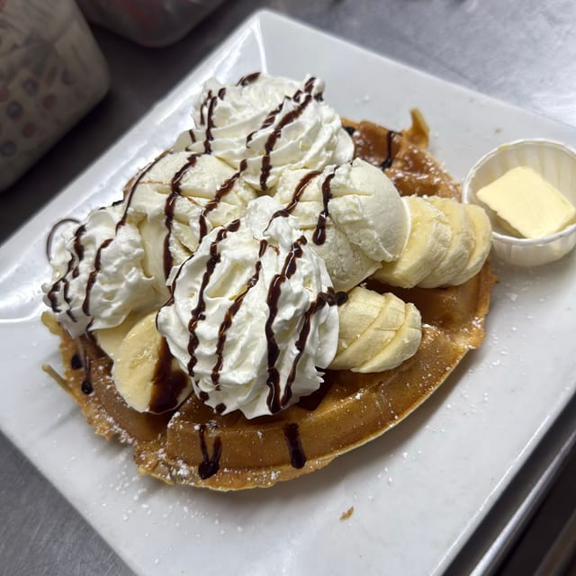 Waffle Sundae.